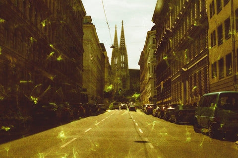 EMERALD - special effect film by REVOLOG Ltd Edition