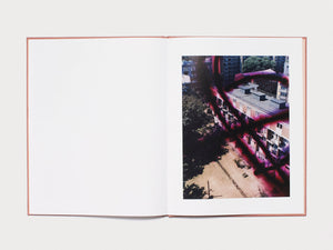 N°28 SEEING WITH