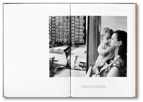 Exteriores: Annie Ernaux y Fotografía Lou Stoppard (ed.)