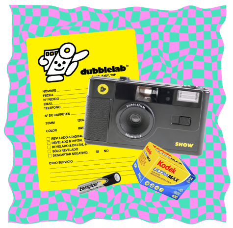 SHOW camera & Kodak Ultramax 35mm film + AAA battery + Free developing!